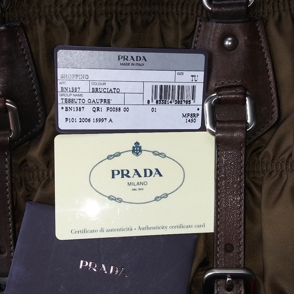 NEW PRADA HANDBAG - Picture 3 of 3